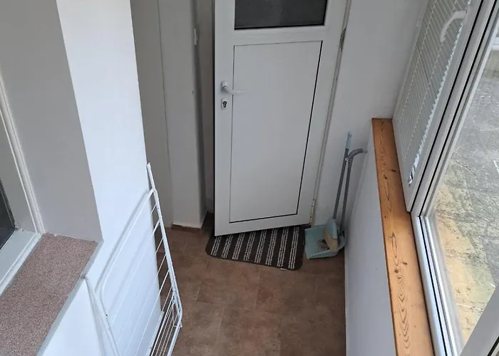 Charming Aquamarine Getaway