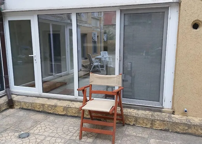 公寓 Charming Aquamarine Getaway 瓦爾納